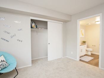 Sharps & flats | master bedroom